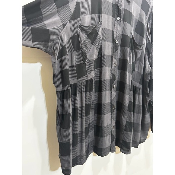 Torrid Buffalo Check Black Gray Long Sleeve Boho Shirt 4 Button Front Indie Blk - Picture 4 of 14
